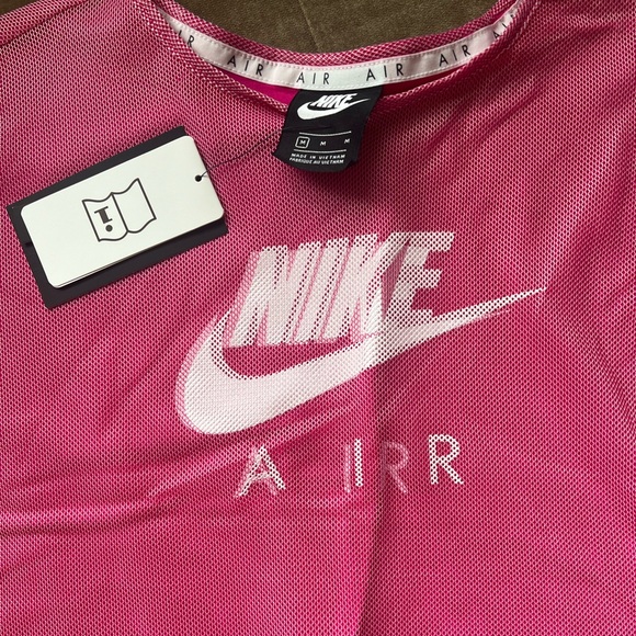 Women’s Nike mesh crop top brand new with tags - Picture 2 of 2